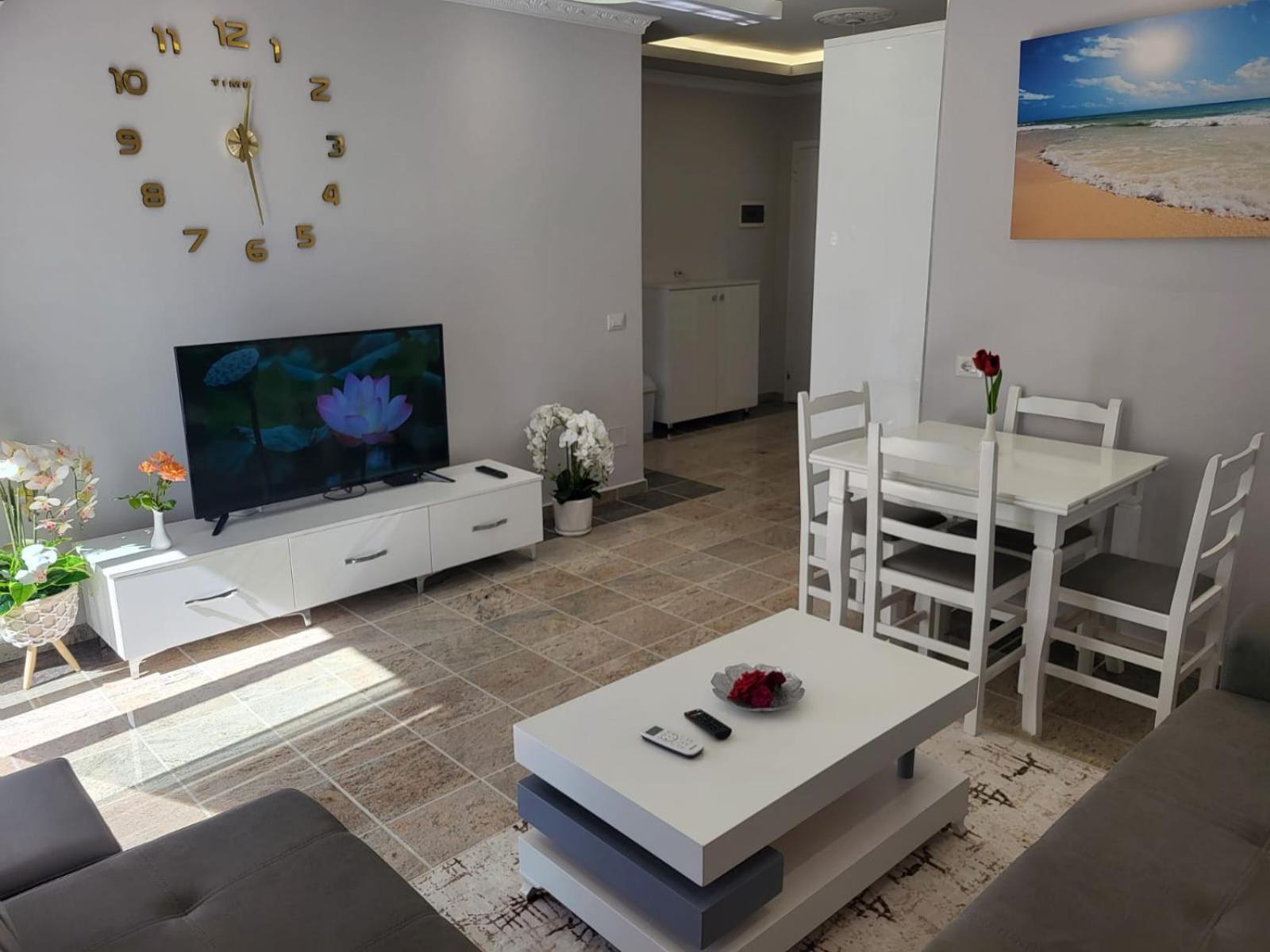 Fishta Q5 25 * Velipojë